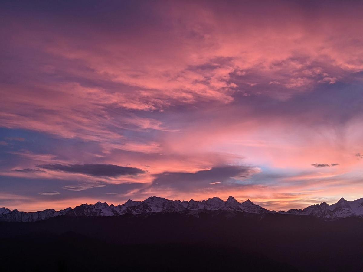 Appartement De Plain-Pied En Montagne Avec Vue Merveilleuse Sur Le Massif De Belledonne Saint Bernard du Touvet 외부 사진