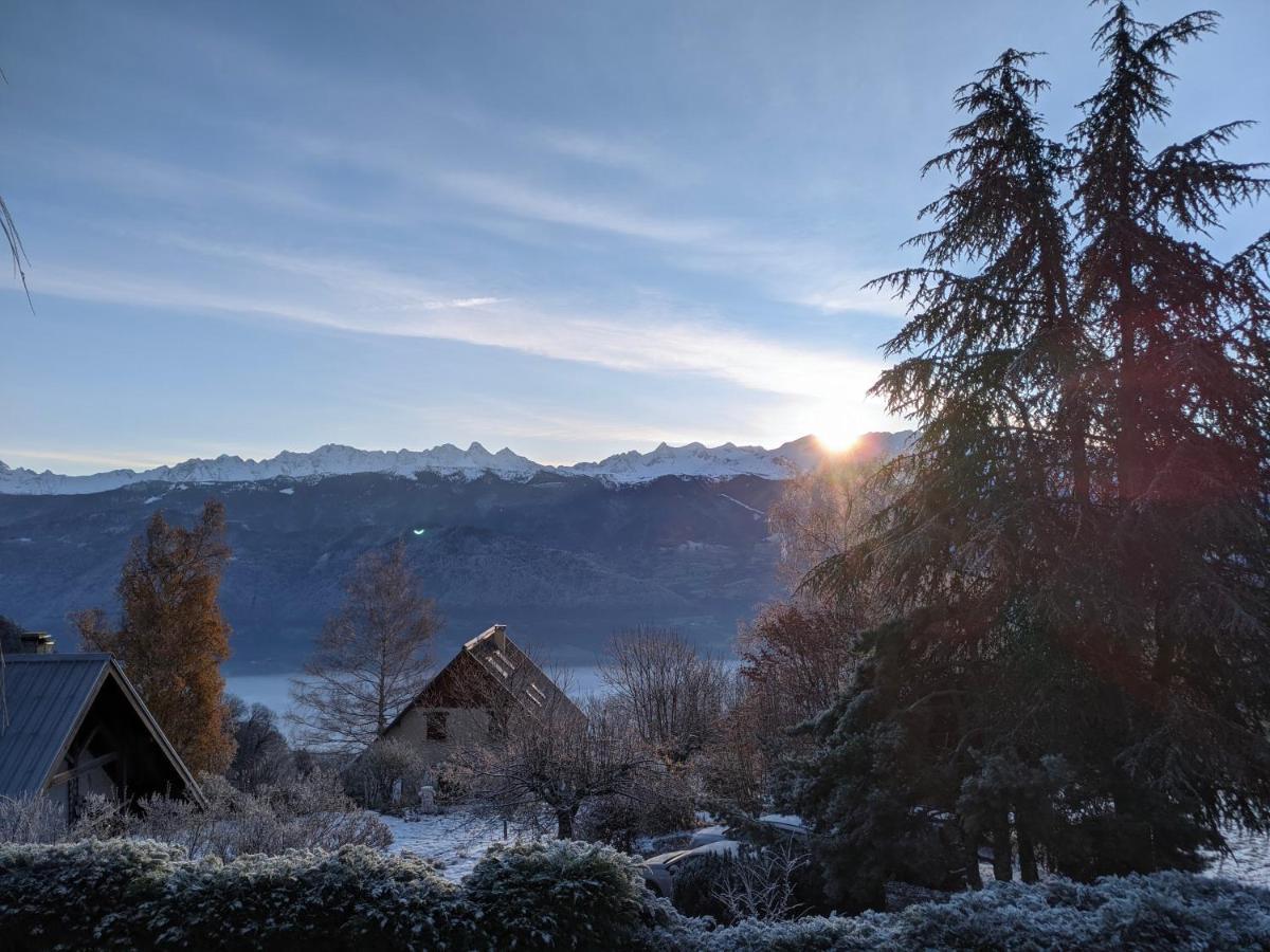 Appartement De Plain-Pied En Montagne Avec Vue Merveilleuse Sur Le Massif De Belledonne Saint Bernard du Touvet 외부 사진