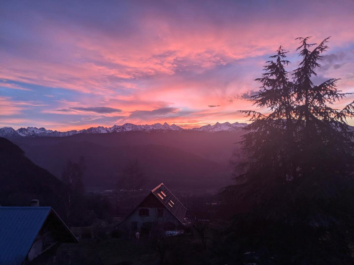 Appartement De Plain-Pied En Montagne Avec Vue Merveilleuse Sur Le Massif De Belledonne Saint Bernard du Touvet 외부 사진