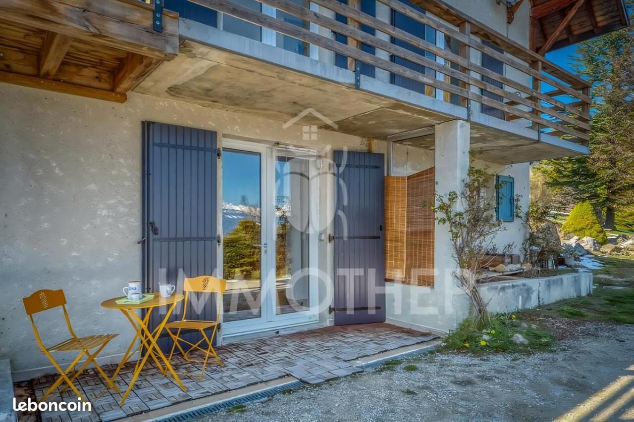 Appartement De Plain-Pied En Montagne Avec Vue Merveilleuse Sur Le Massif De Belledonne Saint Bernard du Touvet 외부 사진