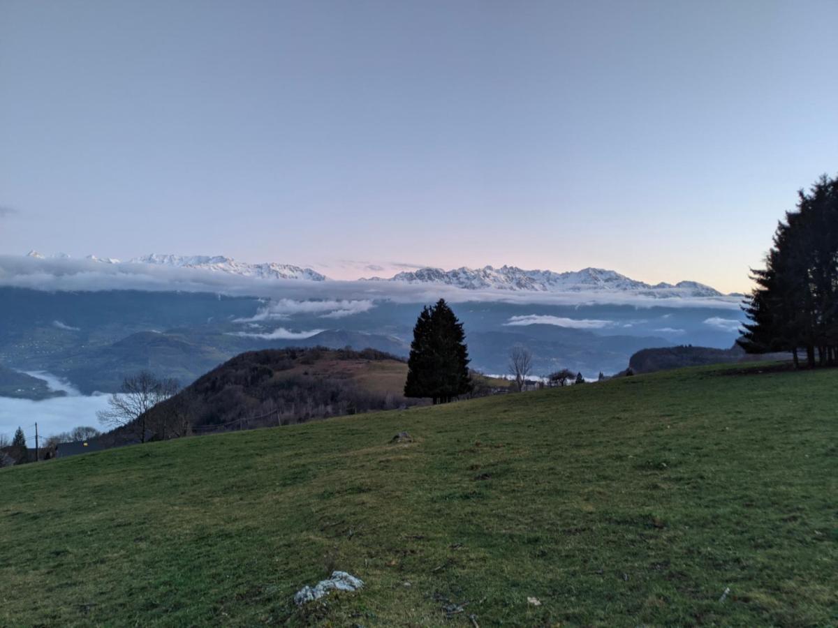 Appartement De Plain-Pied En Montagne Avec Vue Merveilleuse Sur Le Massif De Belledonne Saint Bernard du Touvet 외부 사진